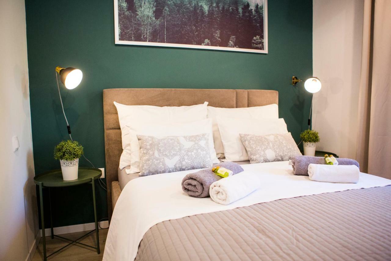 Luxurious Apartment With Private Garden Split Exteriör bild