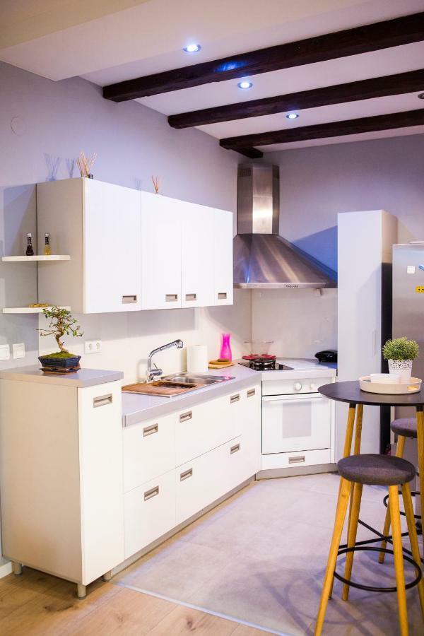 Luxurious Apartment With Private Garden Split Exteriör bild